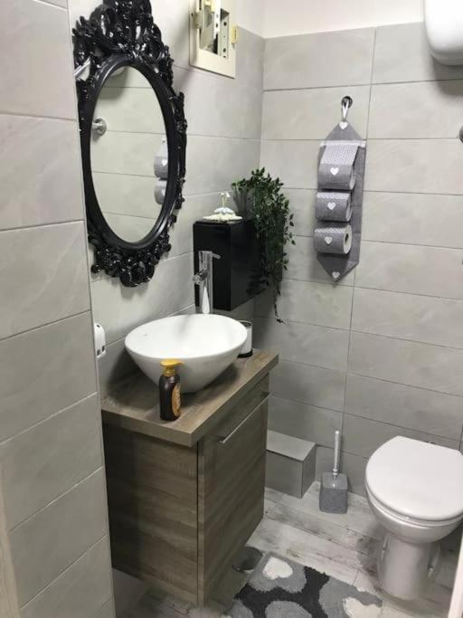 Casa Mya - Studio Flat Napoli Dış mekan fotoğraf